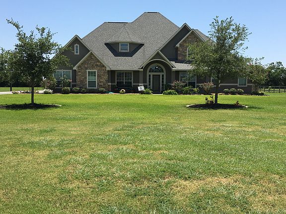 2nd image of 4702 Landon Ln