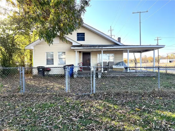 2441 N 27th St, Fort Smith, AR 72904