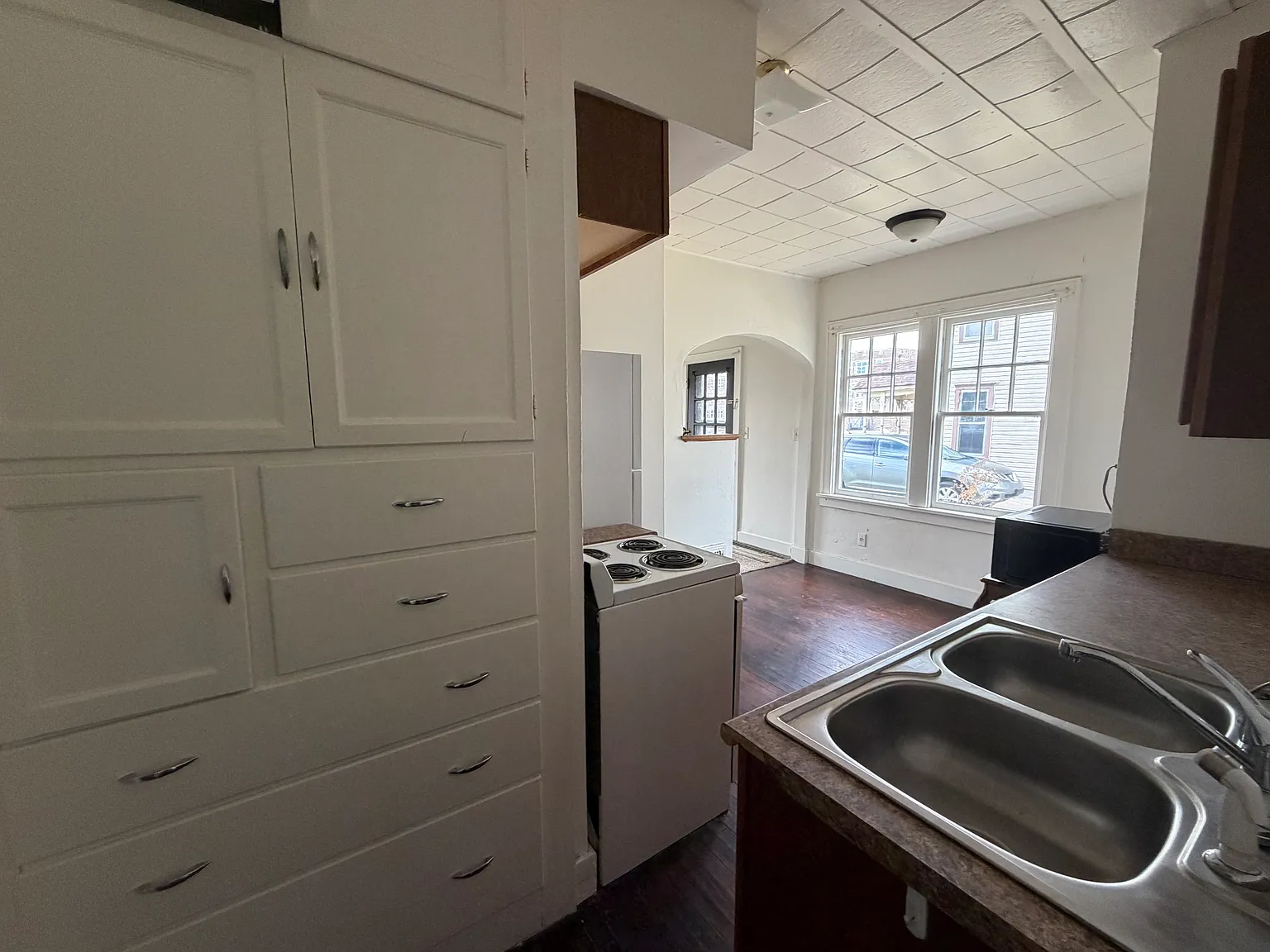 1 bed, 788 sqft, $895 — Photo 4