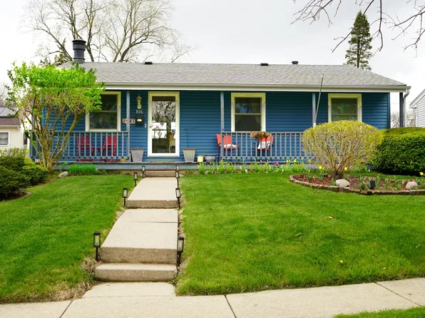 806 S Oak St, West Chicago, IL 60185