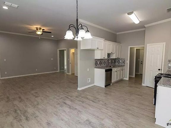 Kitchen / Dining Room / Living Room