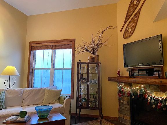 3rd image of 426 Highland House #26209