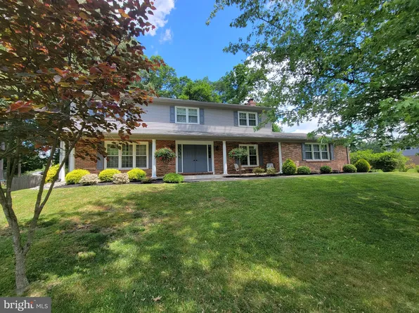 13 Anna Ave, Bear, DE 19701