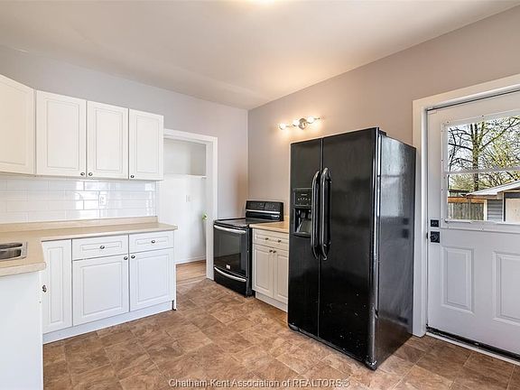 2nd image of 78 Raleigh St