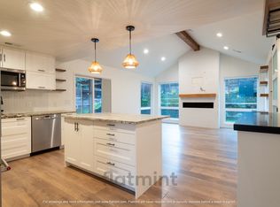 16111 Stone Ave N, Shoreline, WA 98133