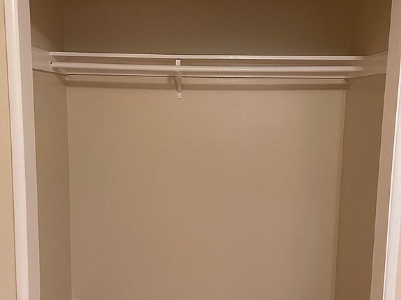 2nd image of 1635 Francisco St #B