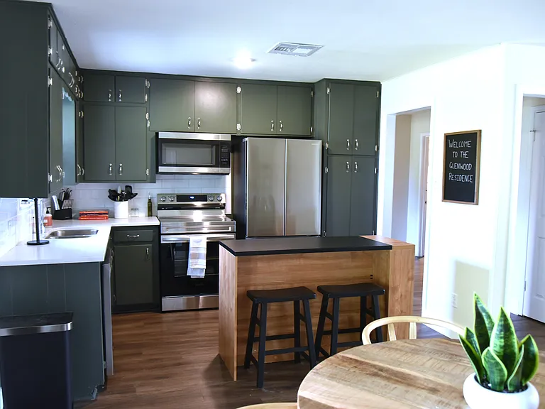 3126 Glenwood Dr — Photo 6