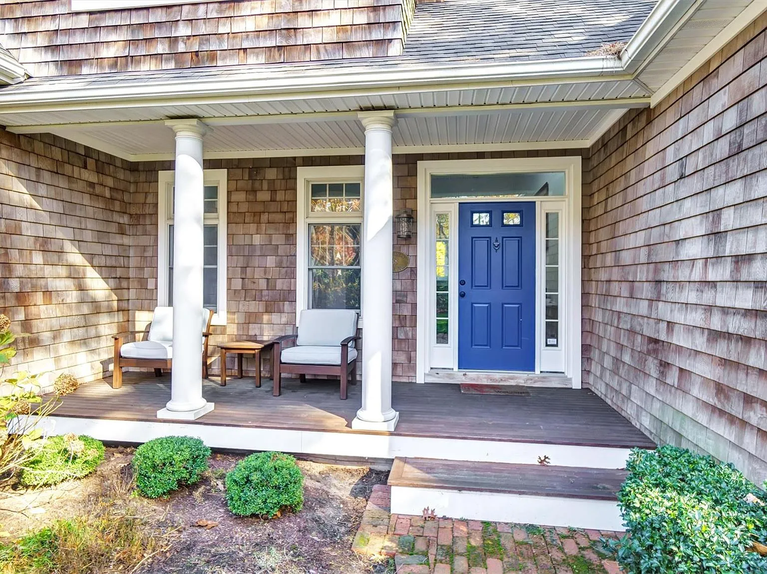 5 bed, 5.0 bath, 3600 sqft, $22,000 — Photo 2