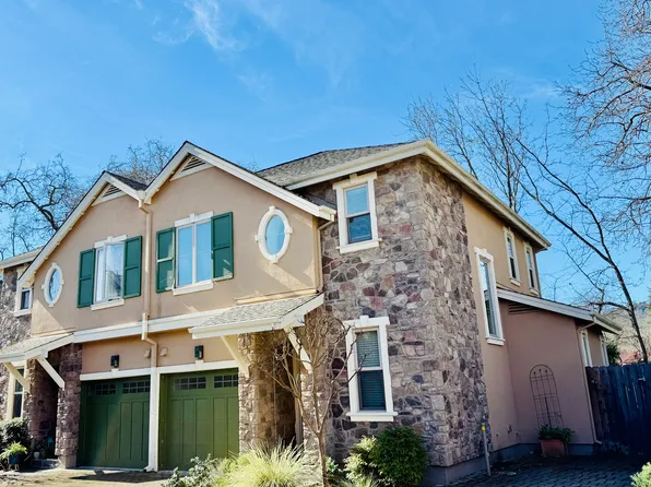 7 Ghirardi Pl, Yountville, CA 94599