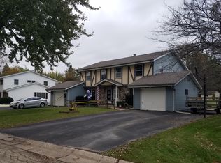 N110W15943 Catskill Ln, Germantown, WI 53022