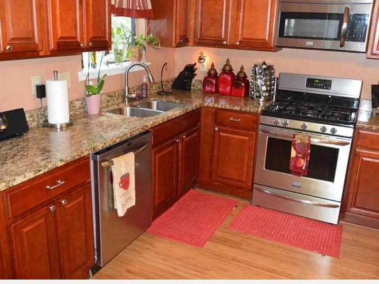 Teaberry Cir — Photo 25