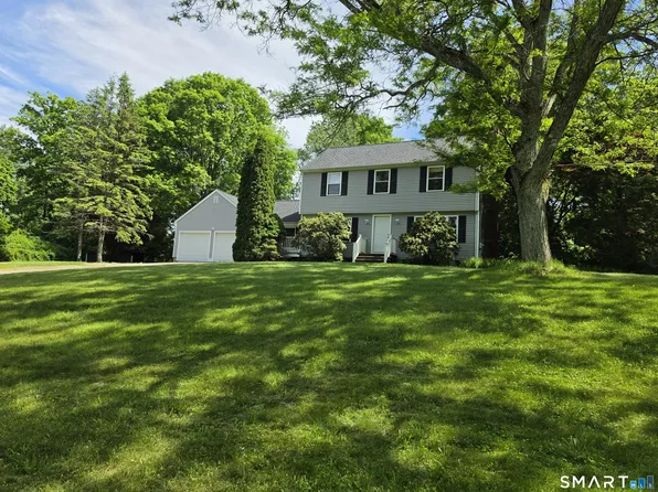 20 Courtland Drive, Shelton, CT 06484