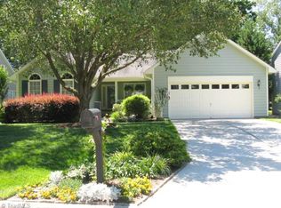 6321 Stonewick Dr, Jamestown, NC 27282