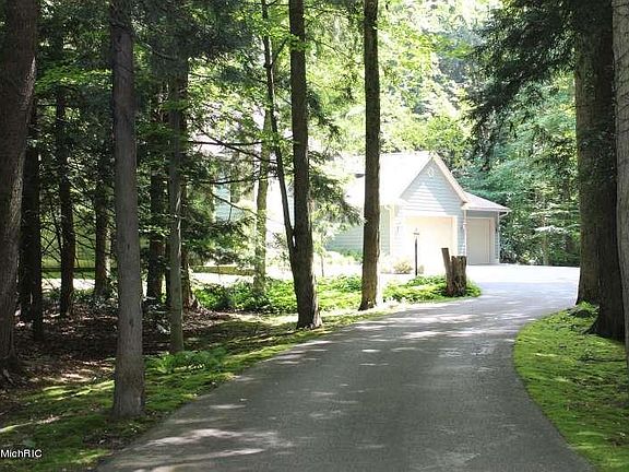 2nd image of 16778 Tall Trees Ln