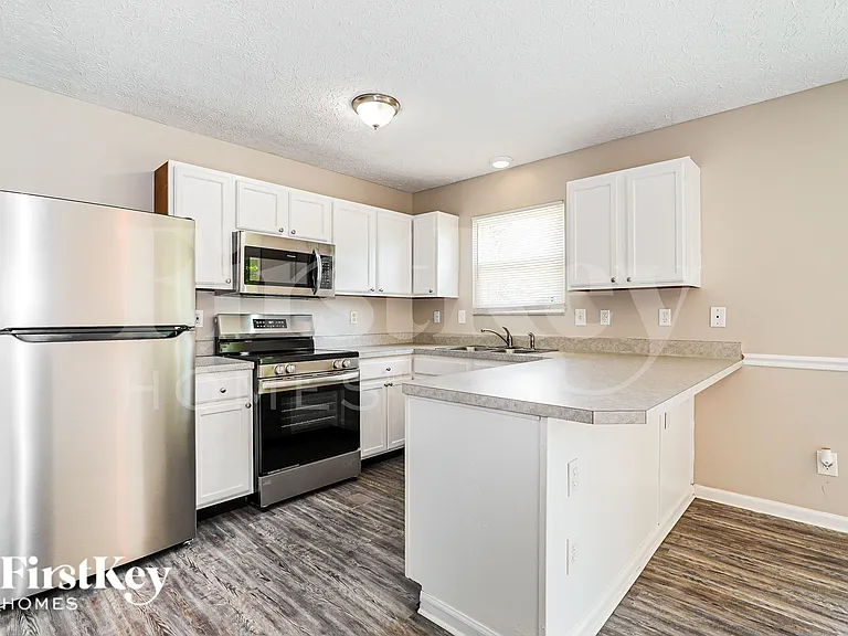 7272 Moonbay Ct — Photo 8