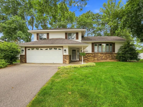 6207 Edgemont Blvd, Brooklyn Park, MN 55428