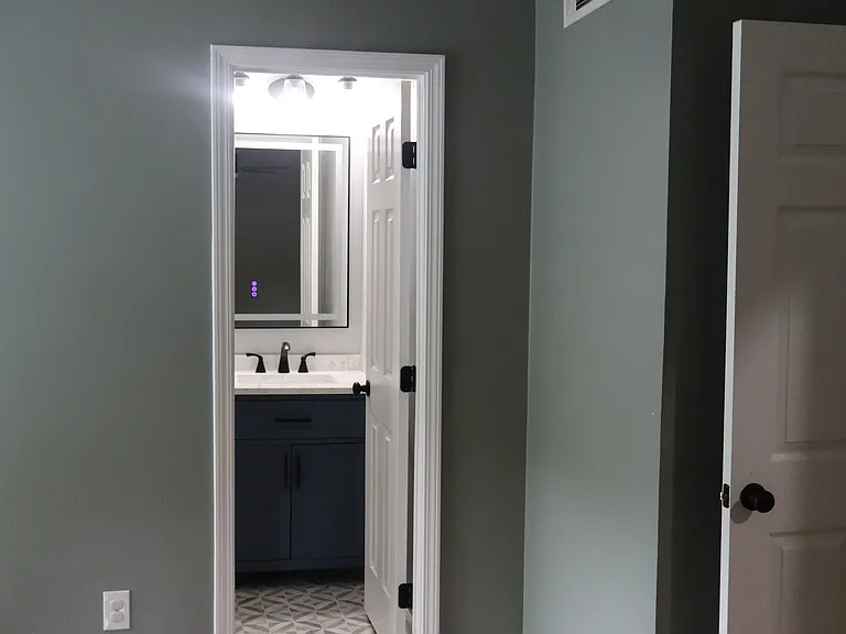 4207 Canyon Point Cir — Photo 37