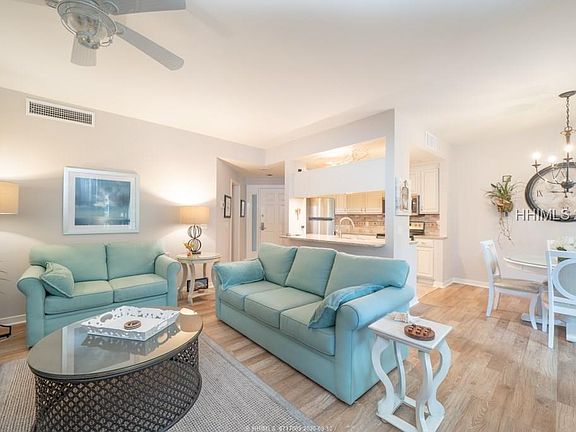4th image of 75 Ocean Ln APT 604