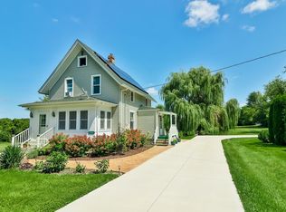 11761 Poplar Grove Rd, Poplar Grove, IL 61065