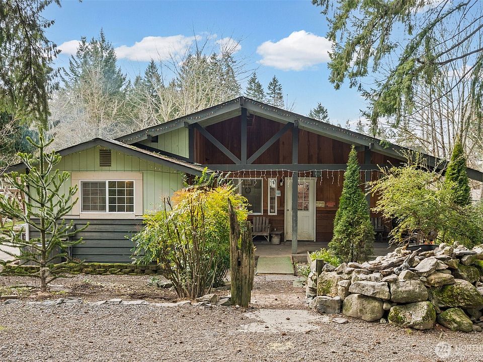 1st image of 10514 365th Street Ct E