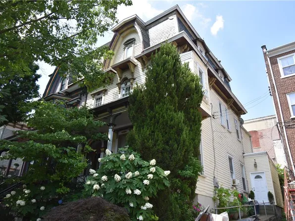 13 S 5th St, Easton, PA 18042