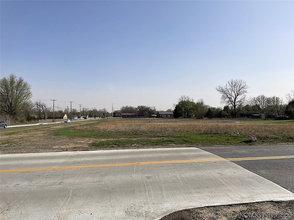 2nd image of 0 N 24th St