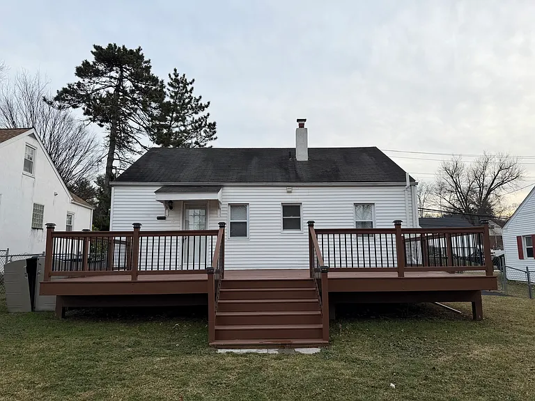 346 W Church Rd — Photo 8