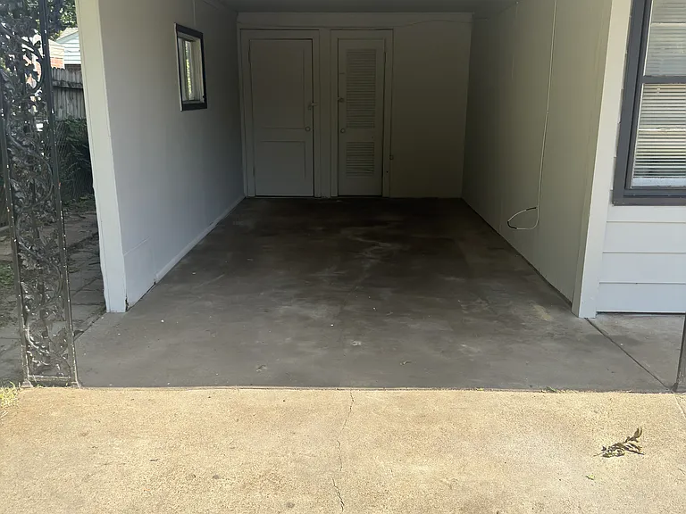 4742 Violet Ave — Photo 12