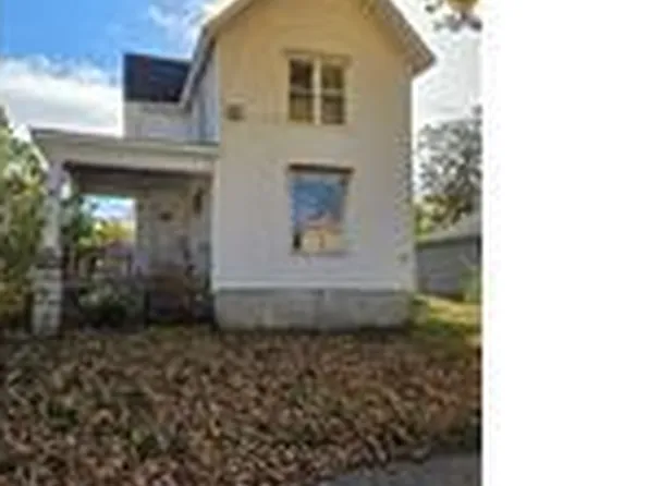 415 Genesee St, Owosso, MI 48867