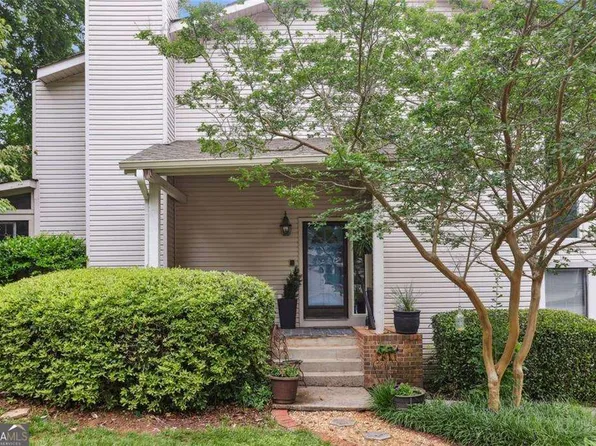 4096 Audubon Dr, Marietta, GA 30068