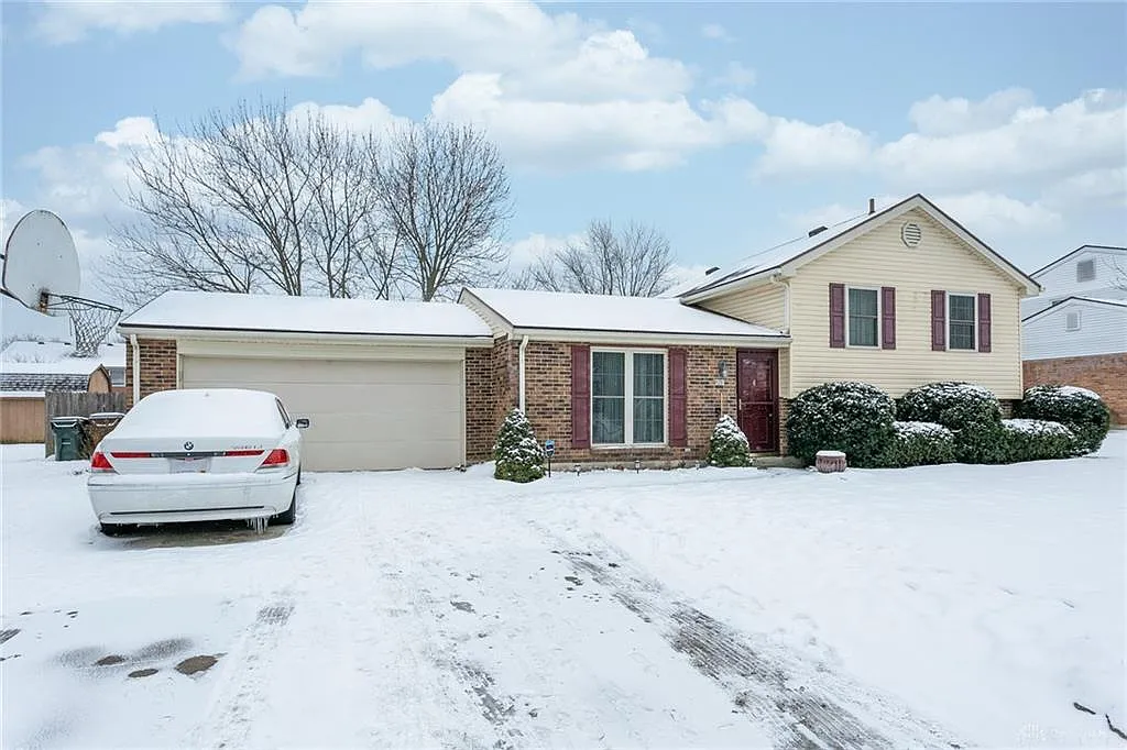 4208 Tradewind Ct photo 1