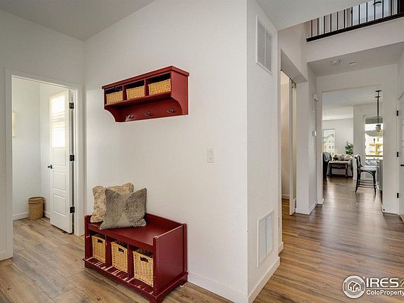 5th image of 110 Nova Ct