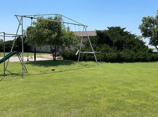 5506 Y Rd, Montezuma, KS 67867