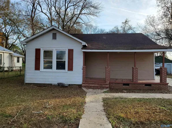 509 W Appletree St, Scottsboro, AL 35768