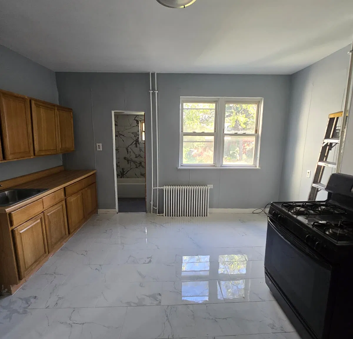 2 bed, $1,950 — Photo 1