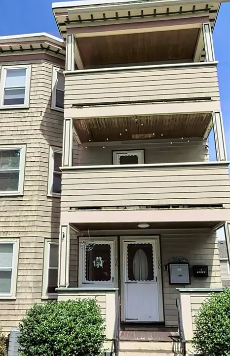 98-100 Granite Ave #1