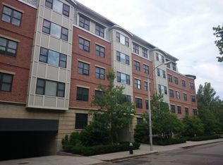 150 Pleasant St UNIT 302, Brookline, MA 02446