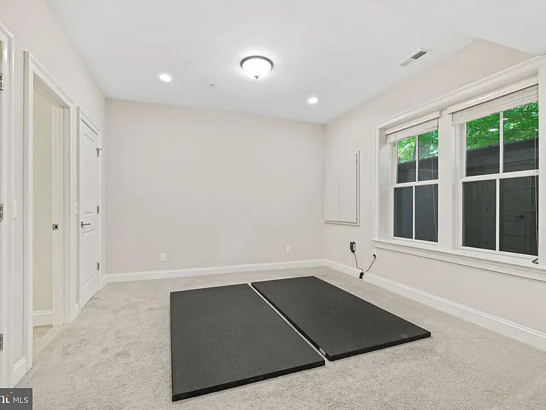 11413 Cushman Rd — Photo 63