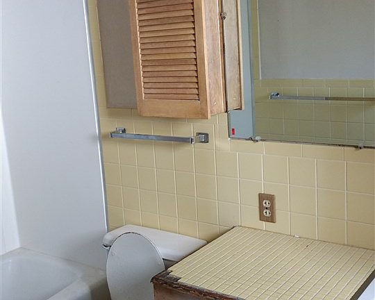 2nd image of 24 Marquette Ave