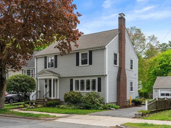 48 Spring St, Wakefield, MA 01880