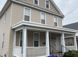 31 N Queen St, Shippensburg, PA 17257