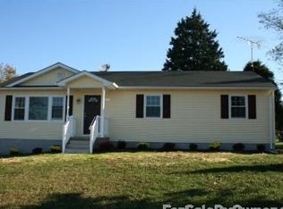 1325 Trevanion Rd, Taneytown, MD 21787