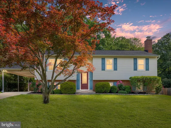 4315 Still Meadow Rd, Fairfax, VA 22032