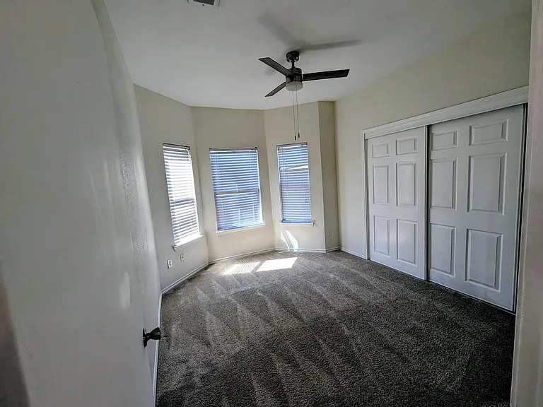 1508 Mayfair Dr — Photo 7