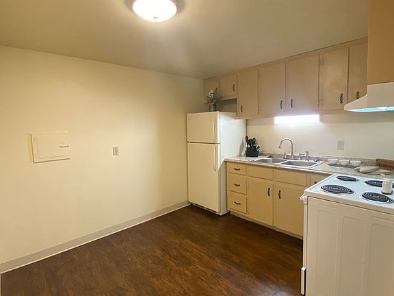 5th image of 1130 10th St APT 104