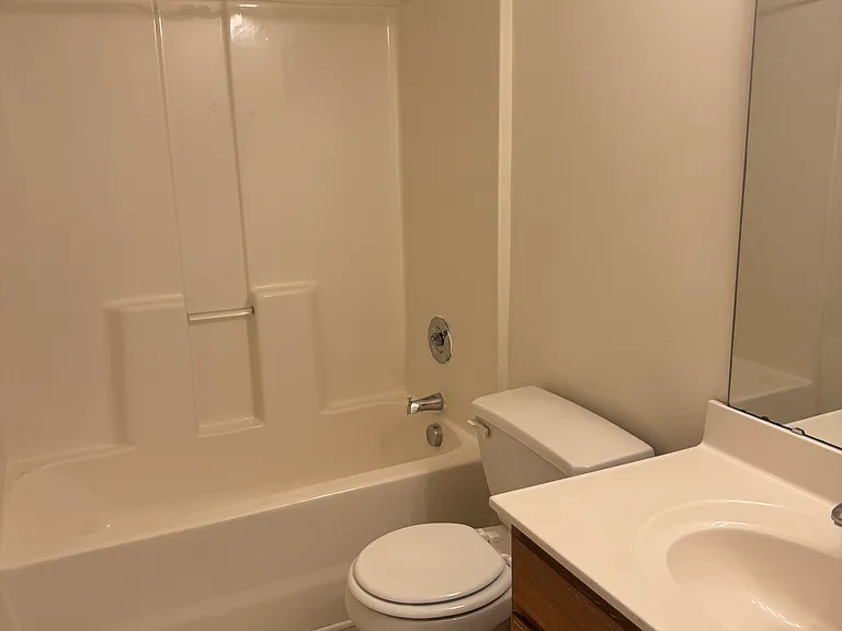 2538 Crescent Forest Dr — Photo 12