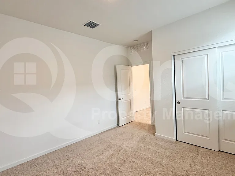 19973 W Rancho Dr — Photo 10
