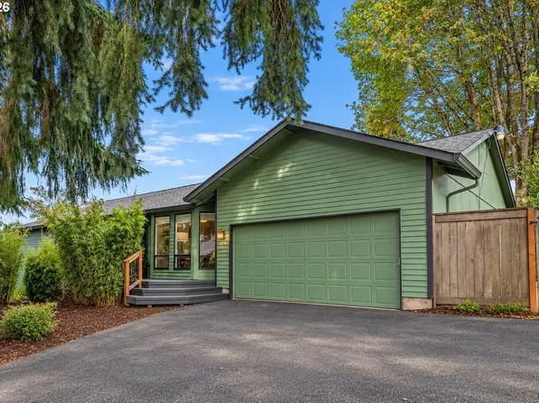 3951 SW Canby St, Portland, OR 97219