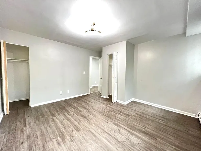 386 Stuyvesant Ave #20-B — Photo 3