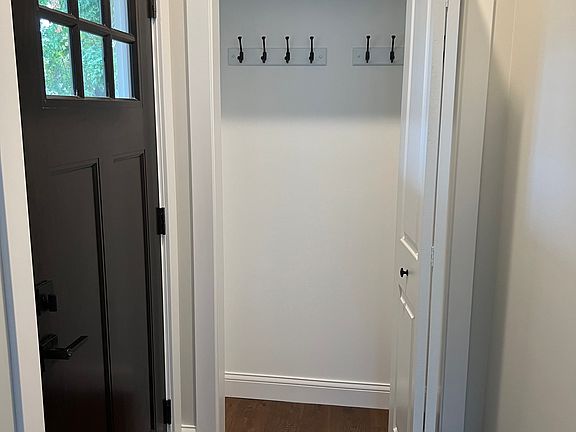 5th image of 306 Greenwich St